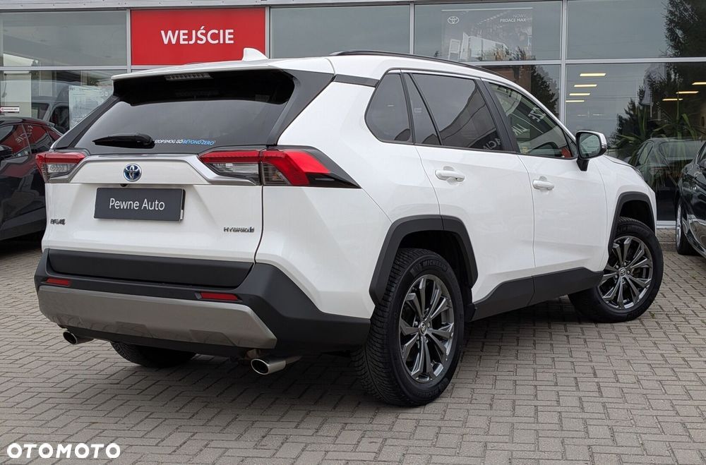Toyota RAV4 - 18