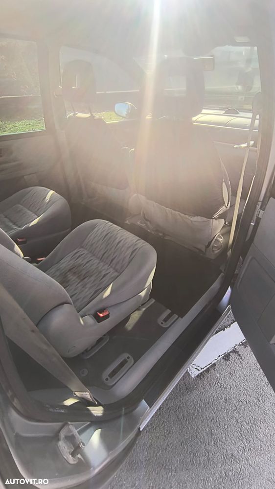 Ford Galaxy TDI Ambiente - 7