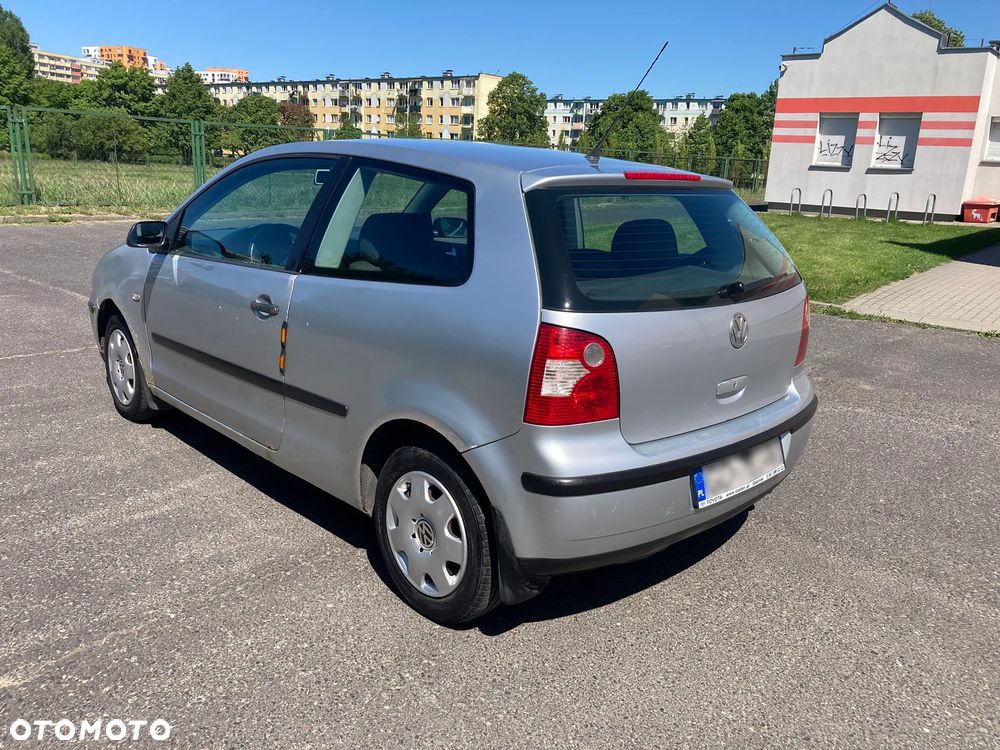 Volkswagen Polo 1.4 16V Basis - 5