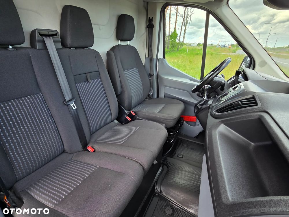 Ford transit - 18