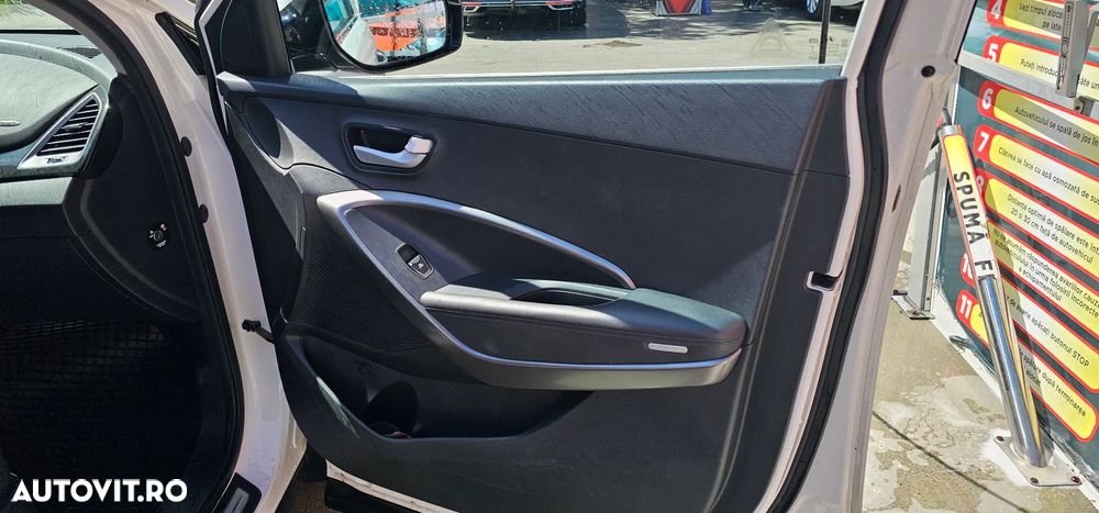 Hyundai Grand Santa Fe 2.2 CRDi 4WD Automatik Luxury - 17