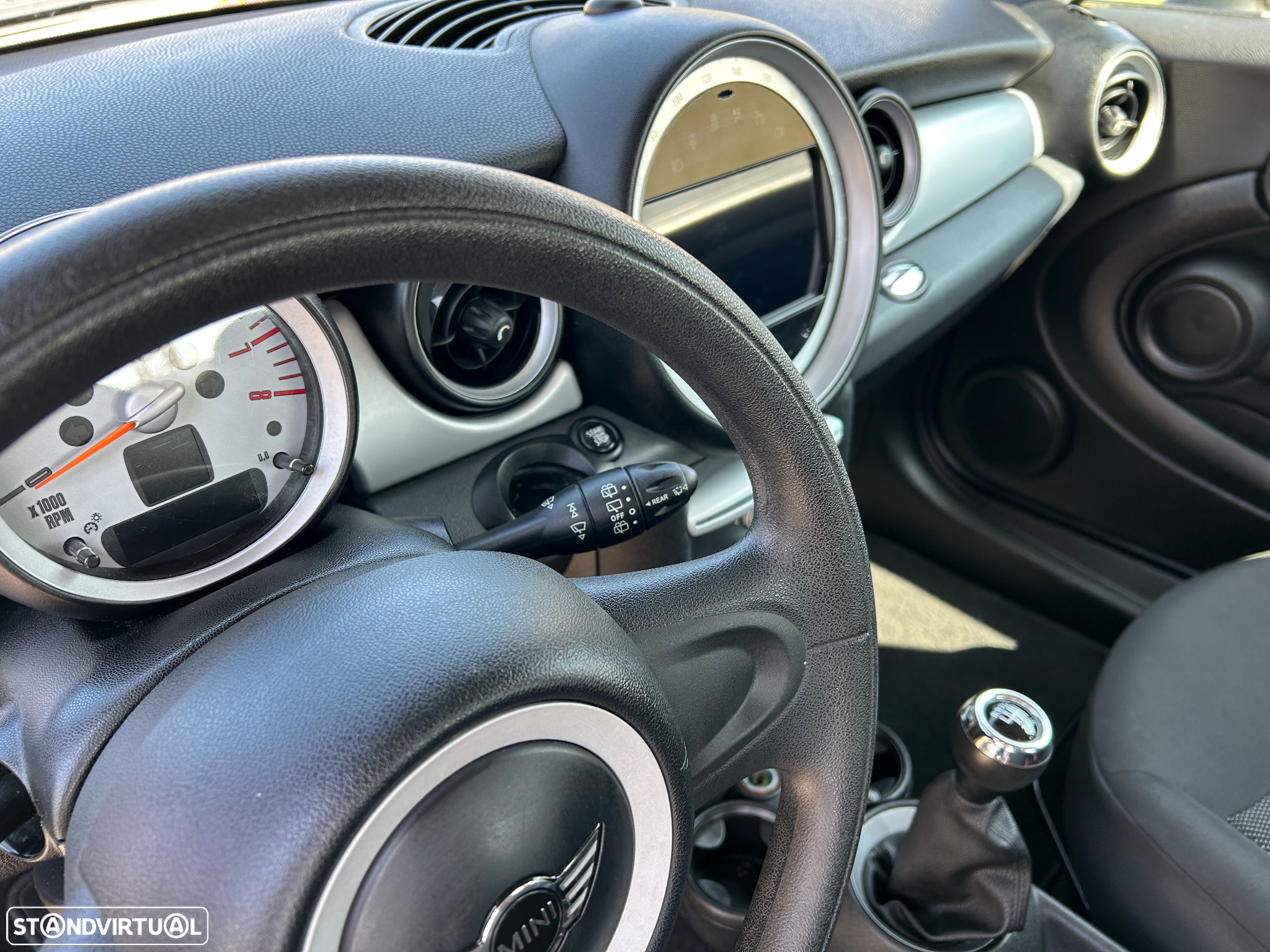 MINI 3 Portas One 1.4 - 7