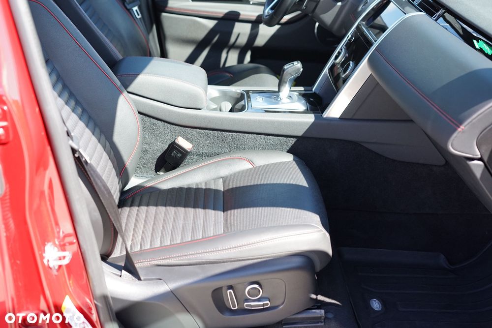 Land Rover Discovery Sport - 14
