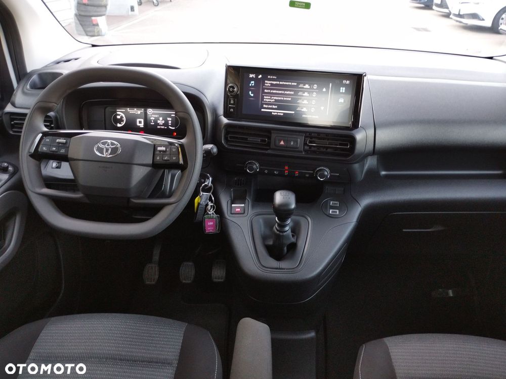 Toyota Proace City Verso 1.5 D-4D Business - 2