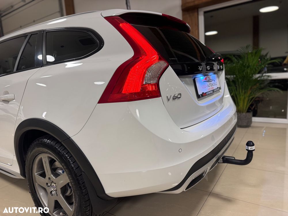 Volvo V60 D3 Geartronic Kinetic - 37
