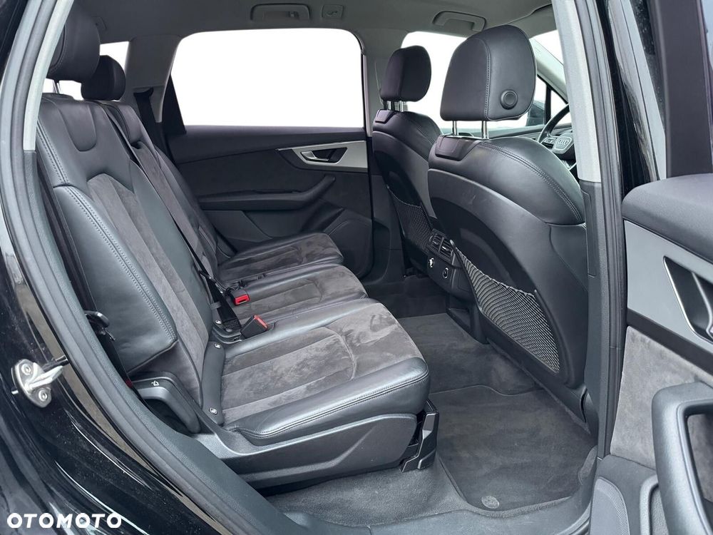 Audi Q7 3.0 TDI ultra Quattro Tiptronic - 11