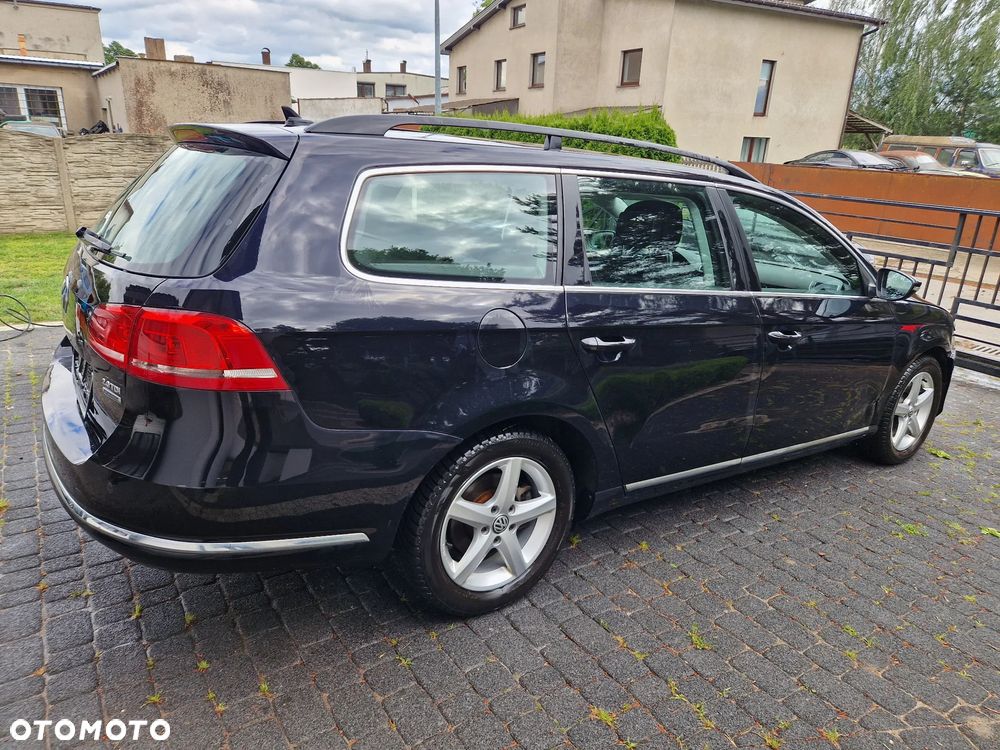 Volkswagen Passat Variant 2.0 Blue TDI SCR Comfortline - 5