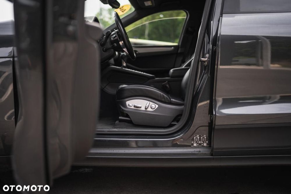 Porsche Macan - 22
