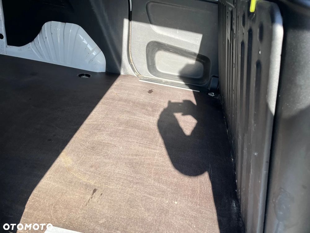 Opel Combo 1.5 CDTI S&S - 15