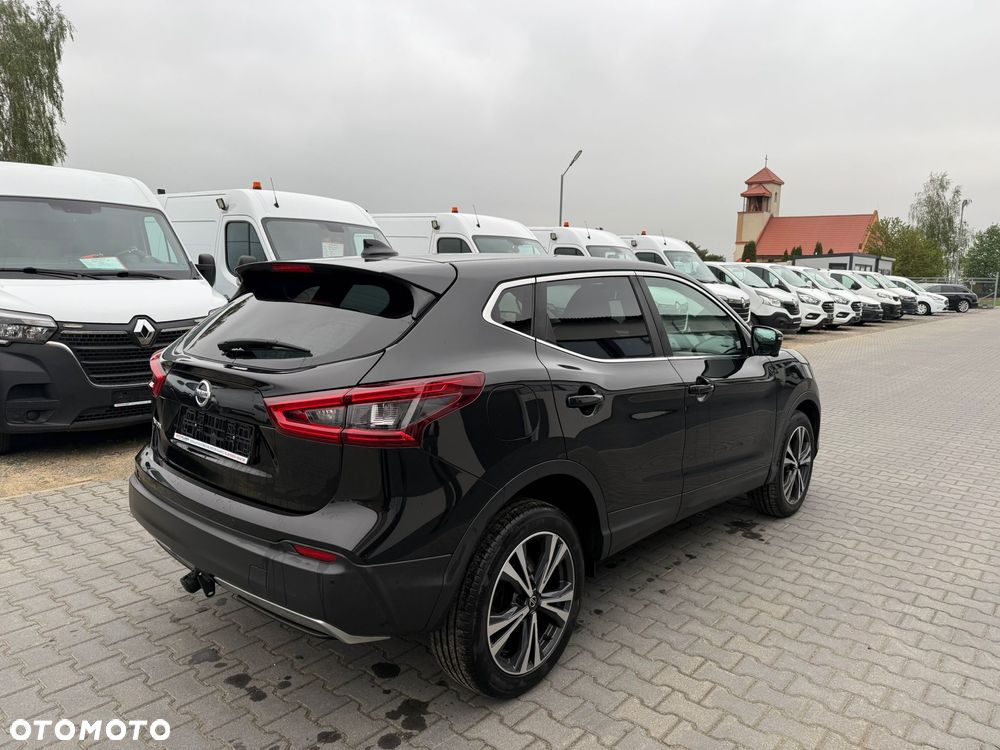 Nissan Qashqai 1.7 dCi 4x4 Tekna Xtronic - 4