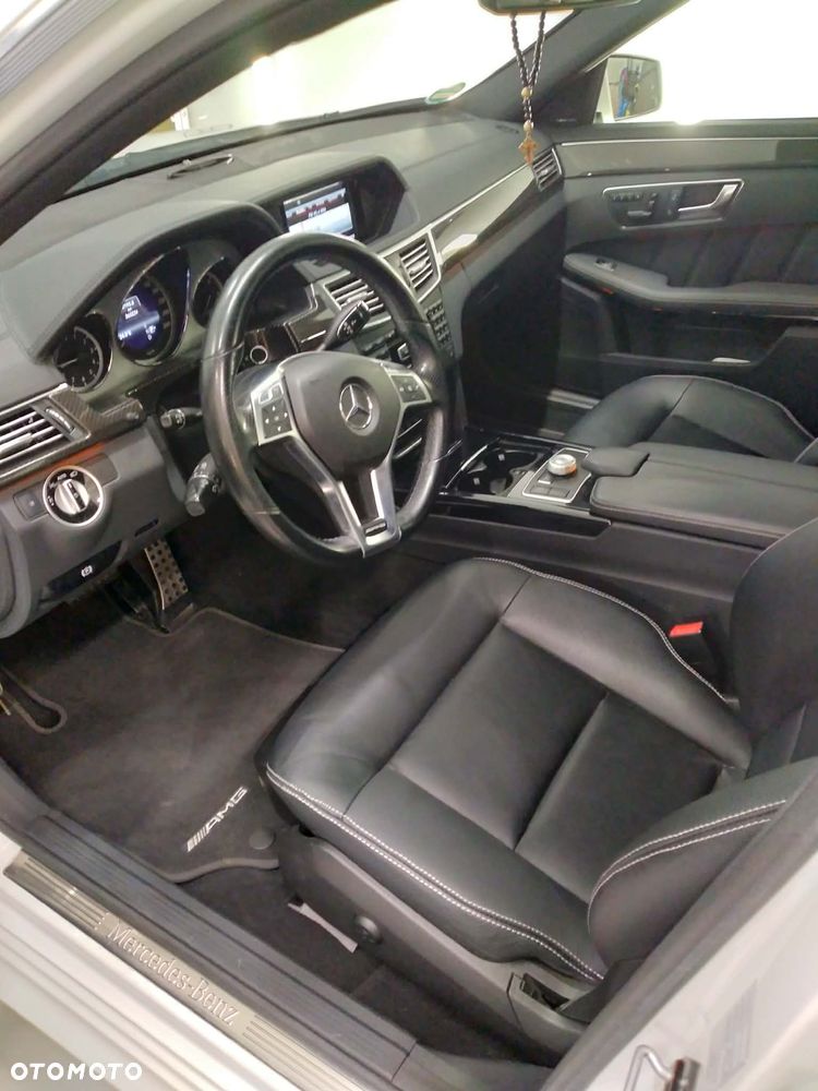 Mercedes-Benz Klasa E 350 CDI BlueEff Avantgarde - 25