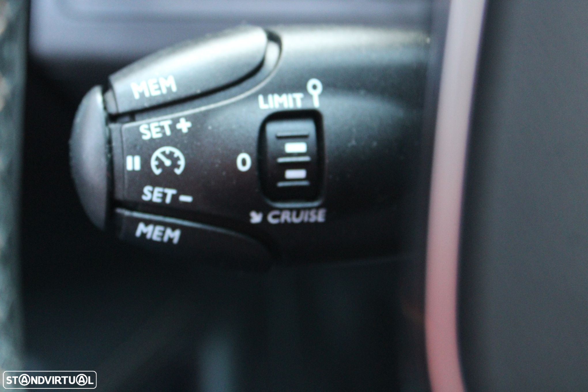 Peugeot 3008 1.2 PureTech GT Line EAT8 - 26