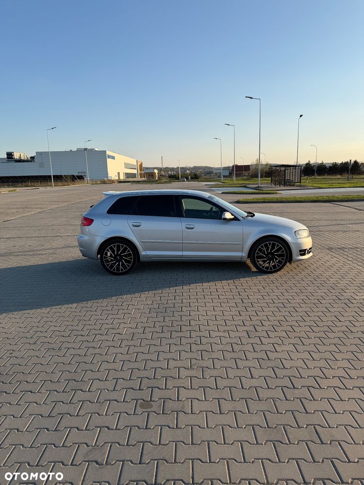Audi A3 Sportback 2.0 TDI Ambiente - 5