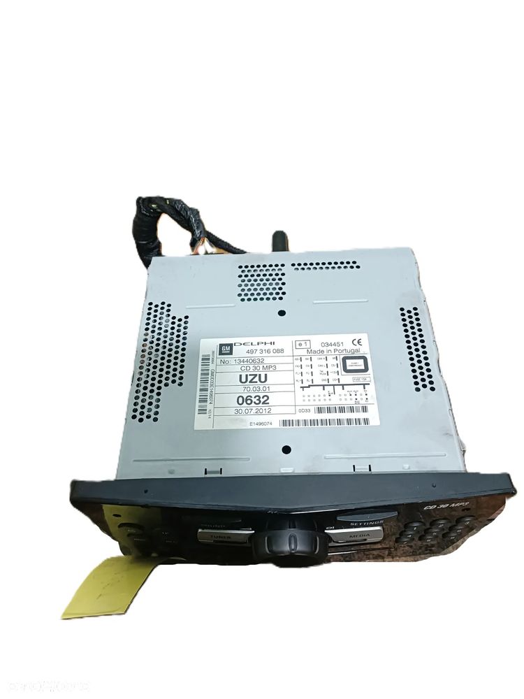OPEL CORSA IV D 06-14 LIFT 1,2 B radioodtwarzacz radioodbiornik radio 13440632 DELPHI 497316088 * - 2