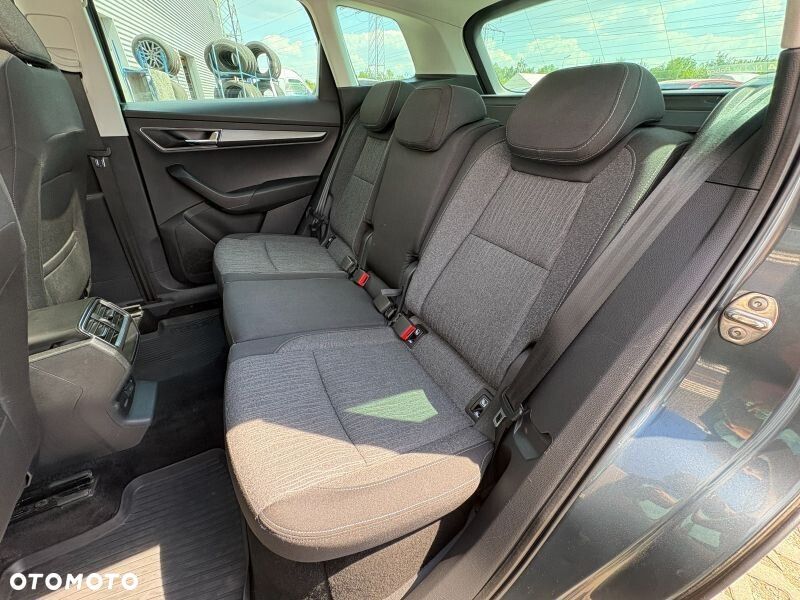 Skoda Karoq 2.0 TDI SCR 4x4 Style DSG - 17