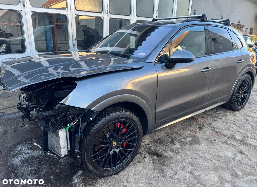 Porsche Cayenne GTS Tiptronic S - 4