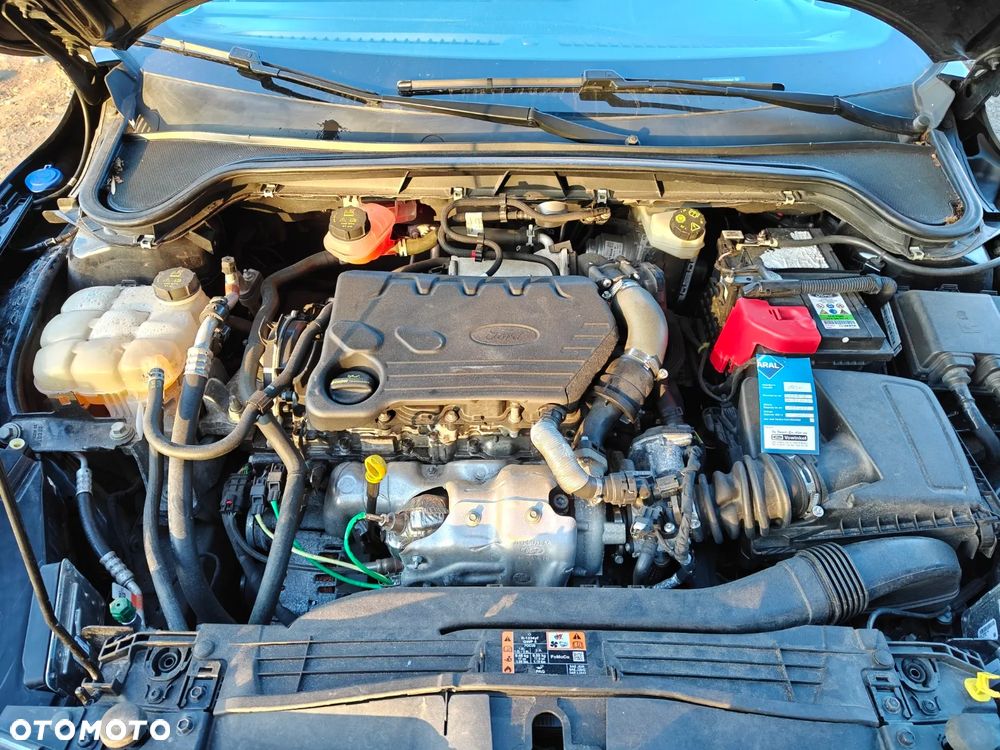Ford Focus 1.5 EcoBlue Start-Stopp-System ST-LINE - 29