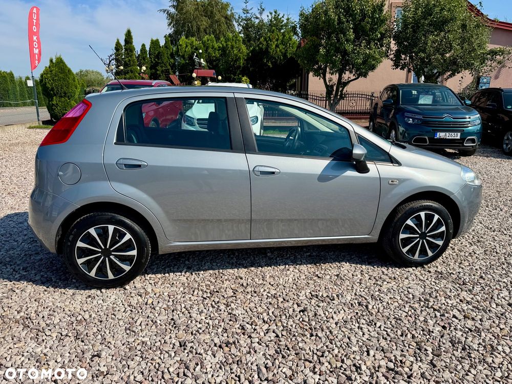 Fiat Grande Punto - 13