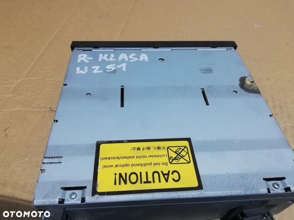Zmieniarka CD Mercedes ML W164 W251 GL X164 A2118708189 - 2