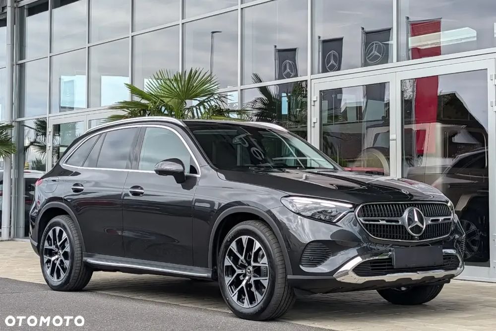 Mercedes-Benz GLC 200 4Matic 9G-TRONIC Edition Avantgarde - 10