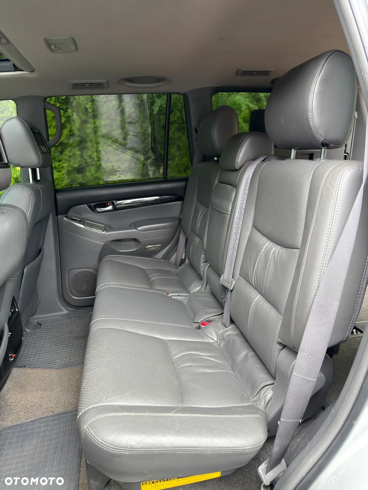 Toyota Land Cruiser 3.0 D Sol Navi Platinium - 8