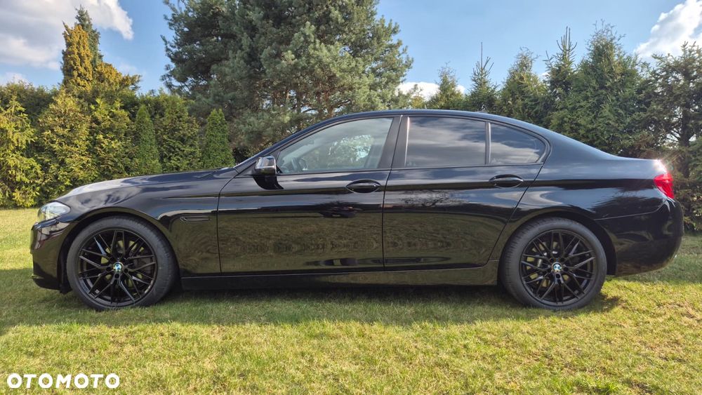 BMW Seria 5 518d - 3