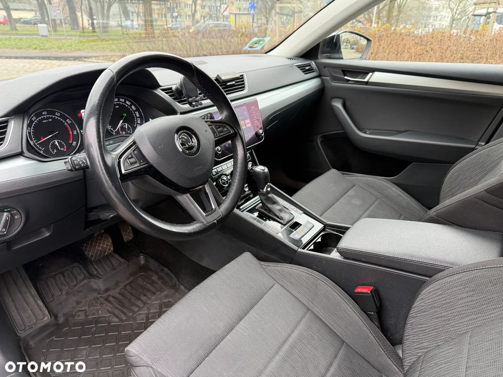 Skoda Superb 1.8 TSI Ambition DSG - 9