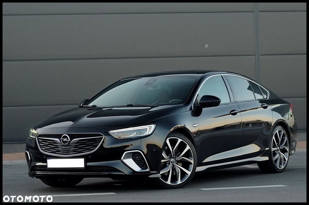 Opel Insignia 2.0 BiTurbo D 4x4 Automatik GSI - 3