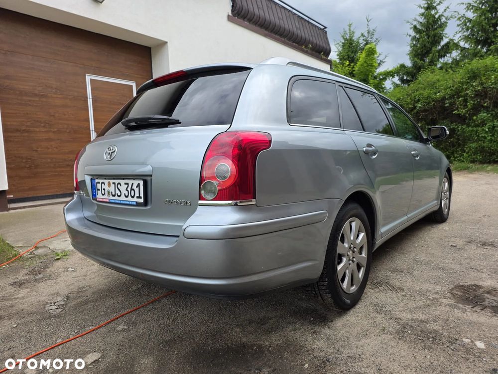 Toyota Avensis 1.8 VVT-i Edition - 5