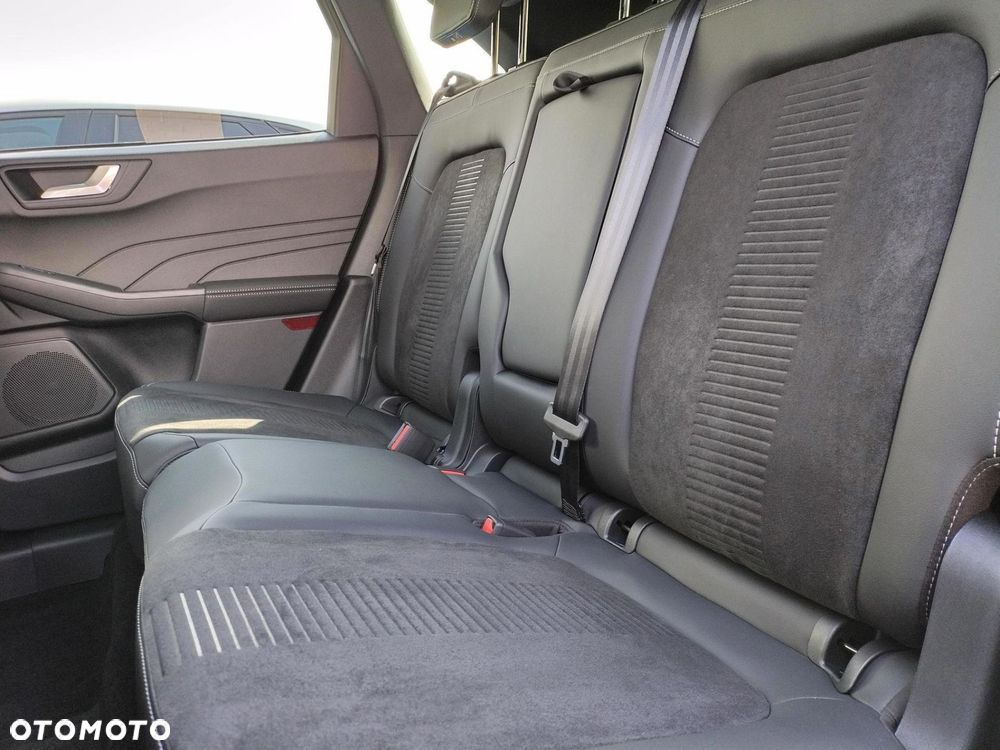 Ford Kuga 2.5P PHEV FWD Active X eCVT - 33