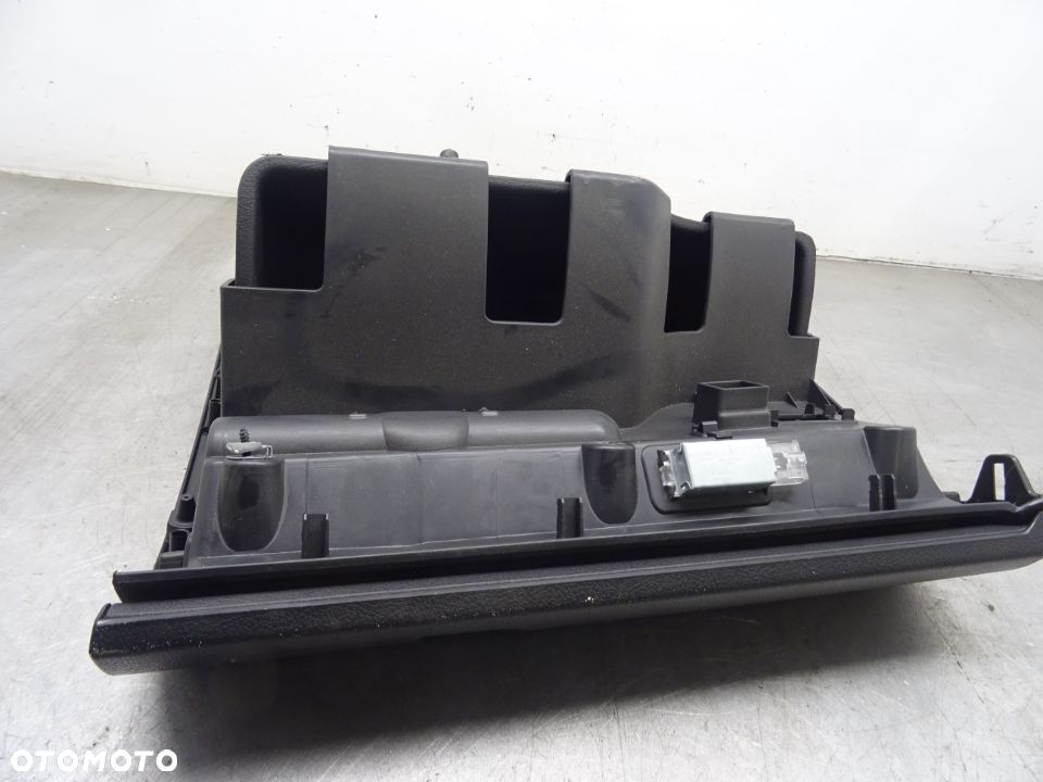 VW GOLF PLUS LIFT 09-14 2.0TDI SCHOWEK PASAŻERA - 4