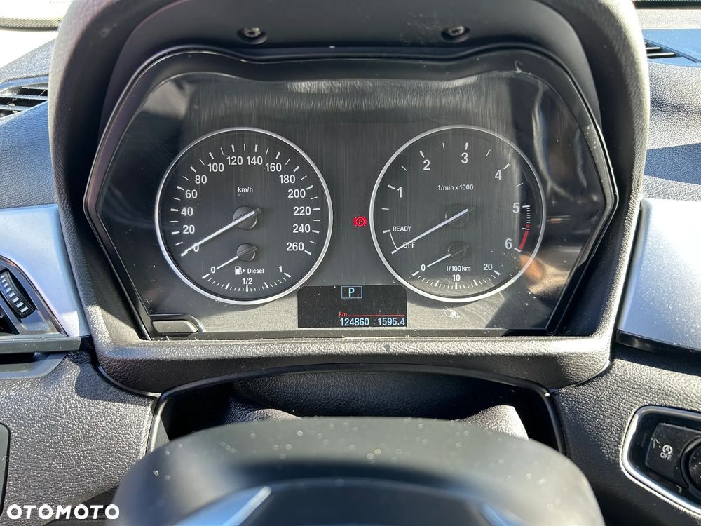 BMW X1 sDrive18d - 15