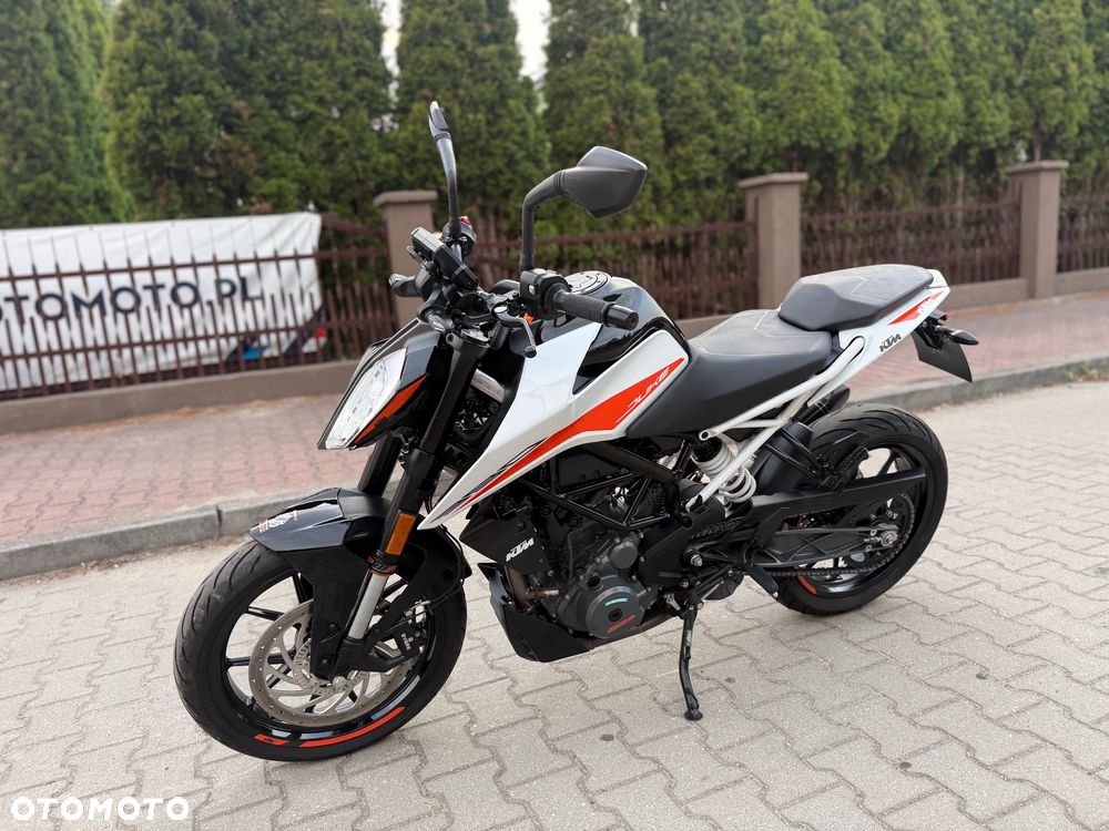 KTM Duke 390 - 19