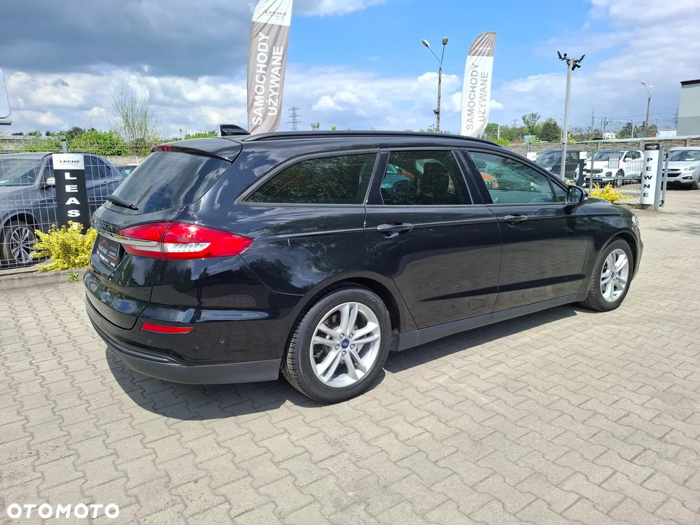 Ford Mondeo SW - 33