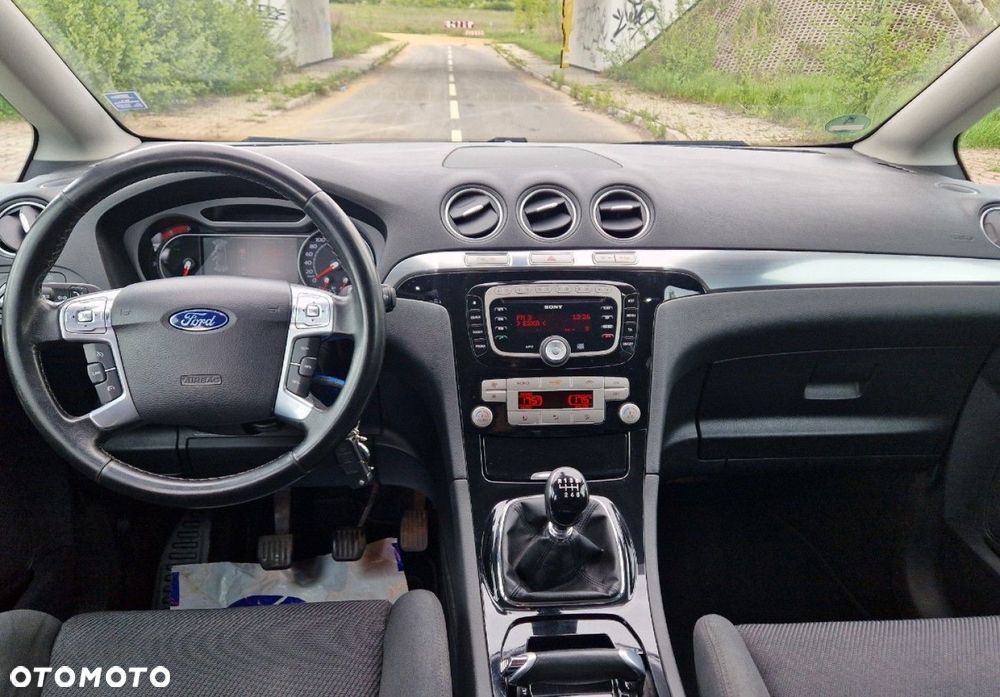 Ford S-Max 2.0 TDCi DPF Titanium - 26