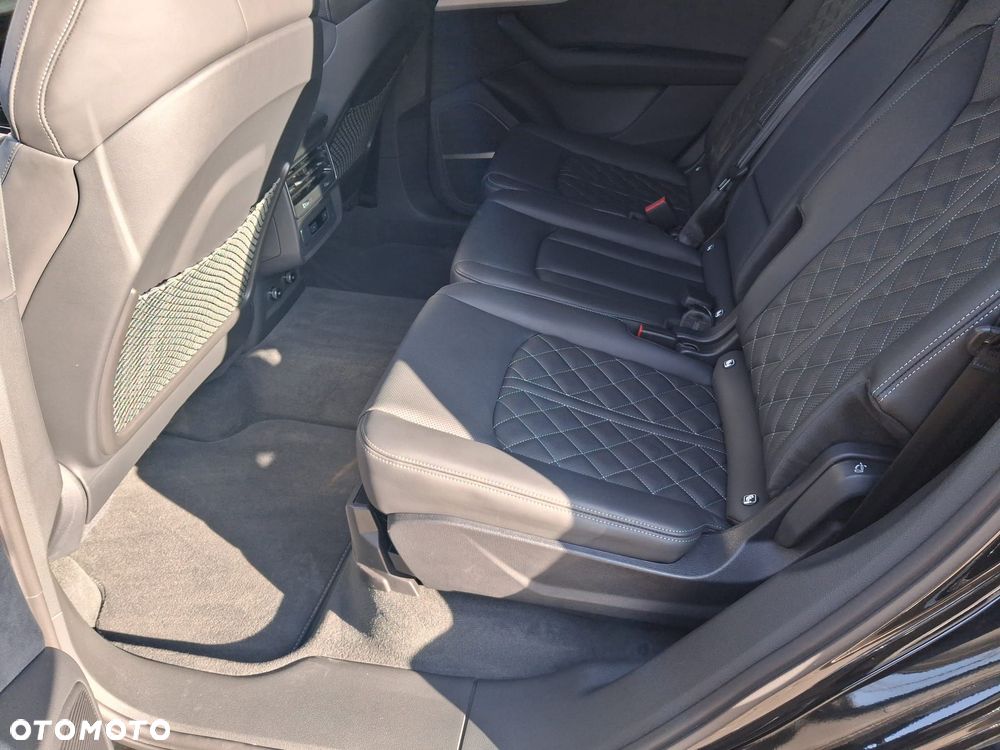 Audi Q7 - 19
