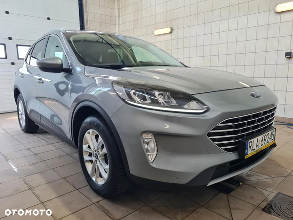Ford Kuga 2.5 Duratec FHEV TITANIUM