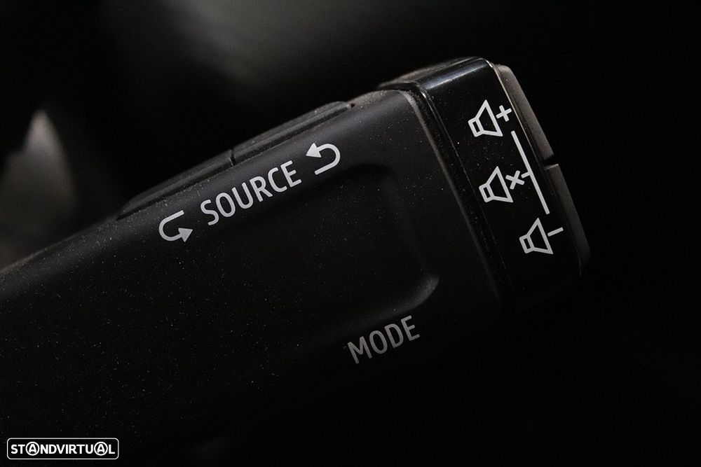 Renault Clio 1.0 TCe RS Line - 20