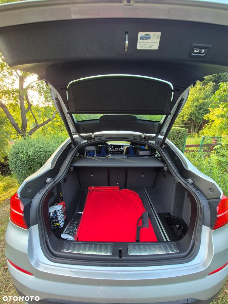 BMW X4 xDrive28i xLine - 6
