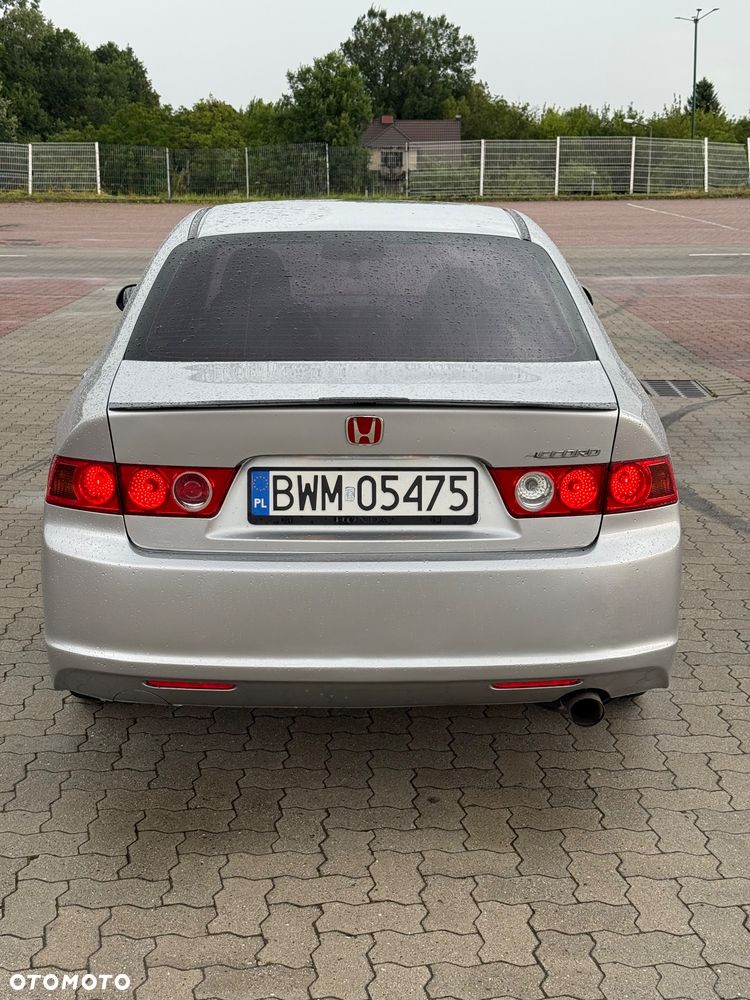 Honda Accord 2.0 Executive - 5