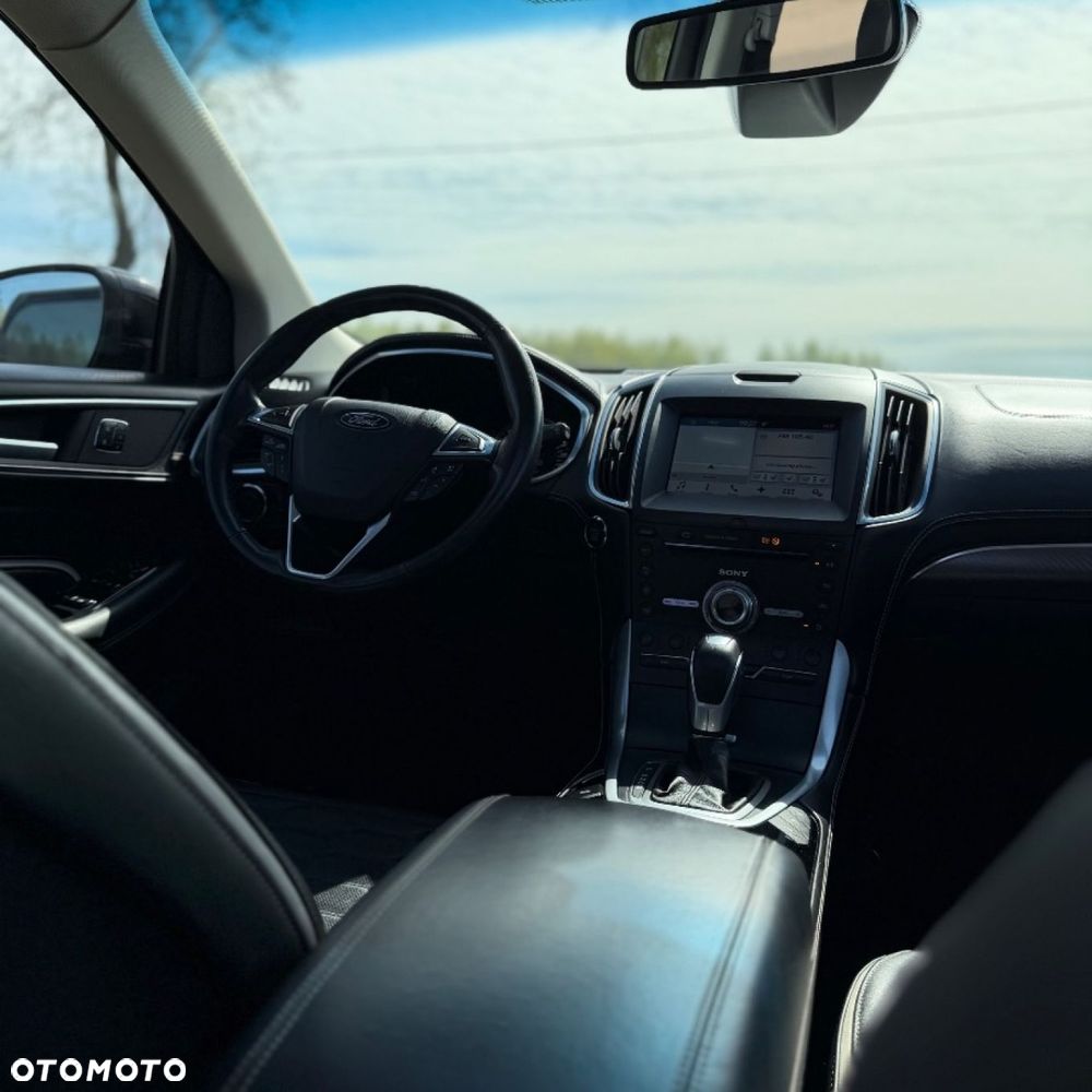Ford Edge - 40