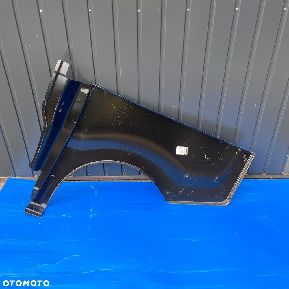 RENAULT TRAFIC III VIVARO B BŁOTNIK PRAWY TYŁ 760205039R - 2