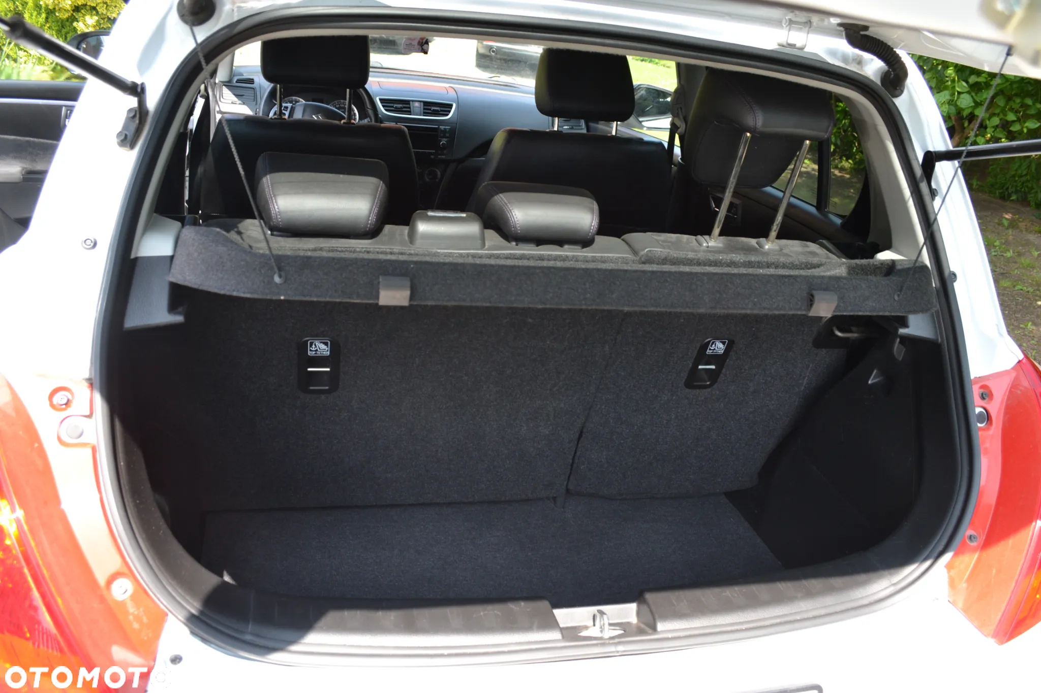 Suzuki Swift 1.2 Premium - 8