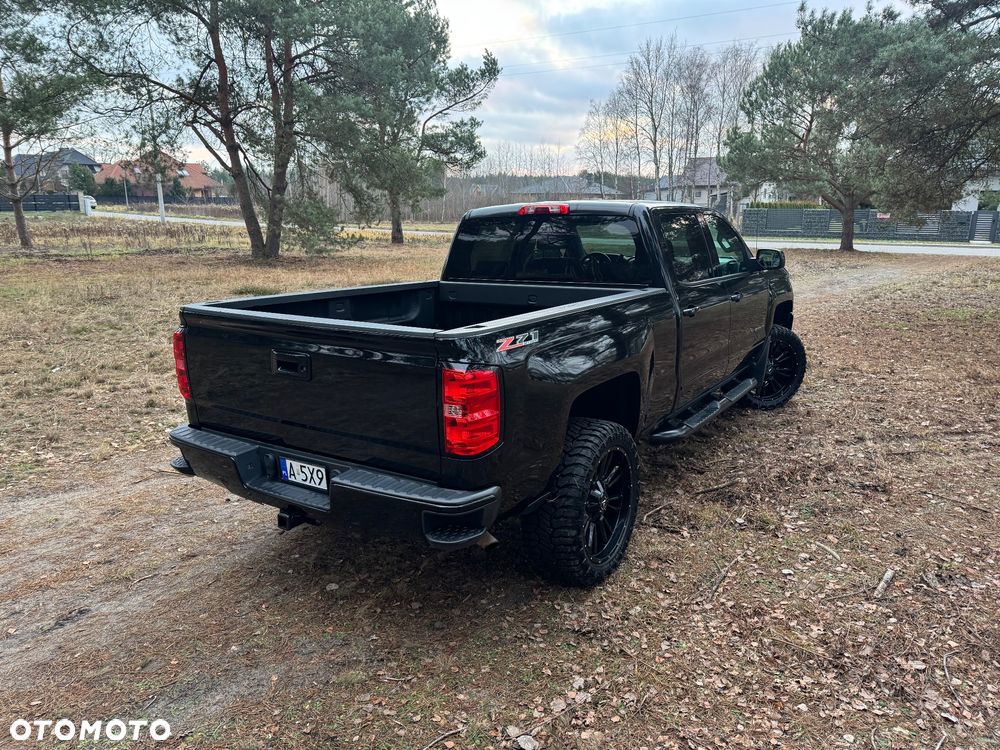 Chevrolet Silverado - 18