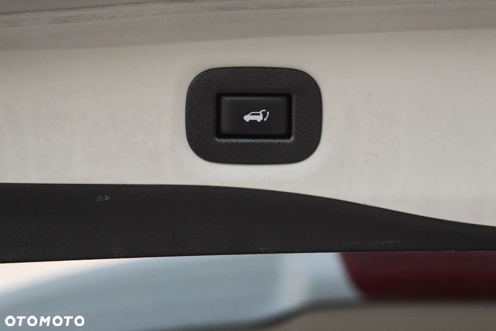 Nissan X-Trail 1.6 DCi N-Connecta - 19