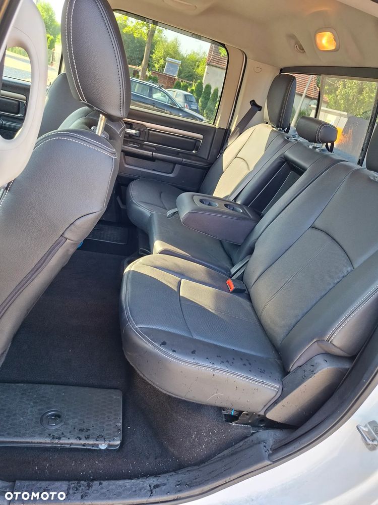 Dodge RAM 5.7 4x4 - 6