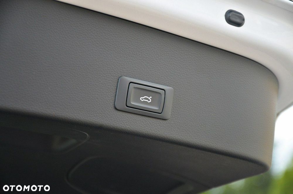 Audi A6 Allroad - 33