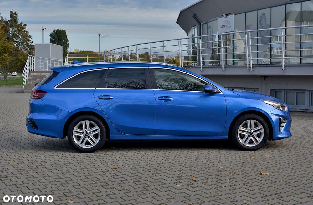 Kia Ceed - 3