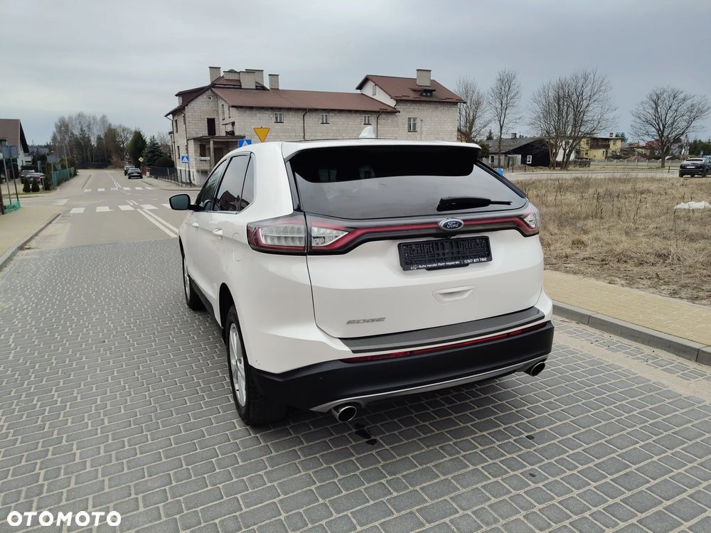 Ford Edge 2.0 TDCi Twin-Turbo 4WD Titanium - 10