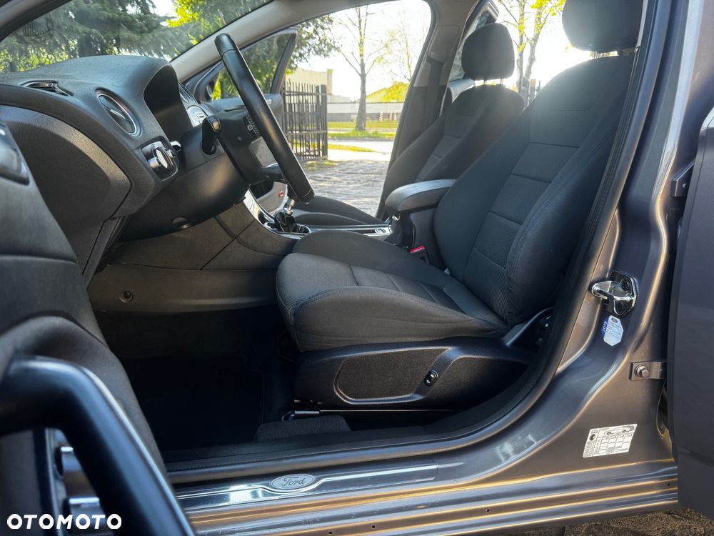 Ford Mondeo 1.6 T Titanium - 9